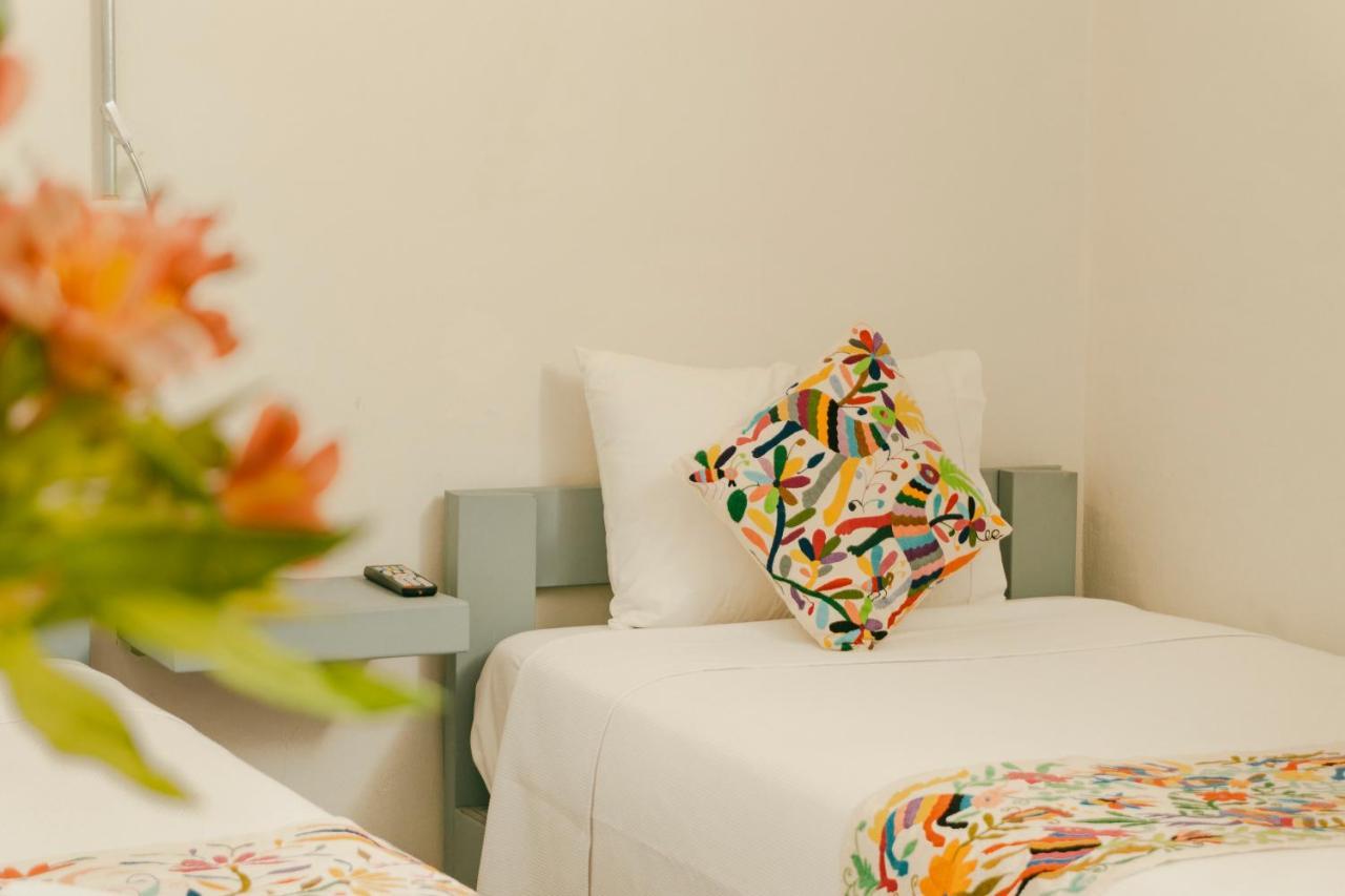 Bkl Hotel Oaxaca Exteriör bild