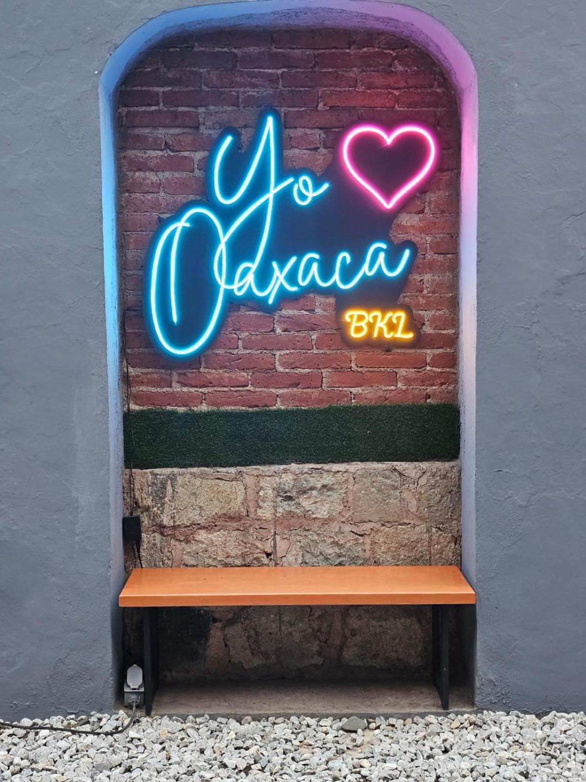 Bkl Hotel Oaxaca Exteriör bild